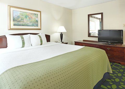 Holiday Inn 존스보로 객실 사진